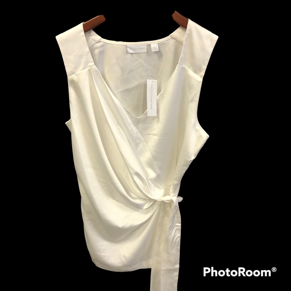 New York & Company sleeveless blouse